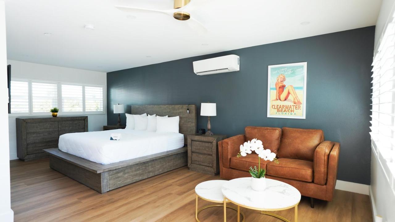 Ivory Sands Beach Suites Клиъруотър Бийч Екстериор снимка